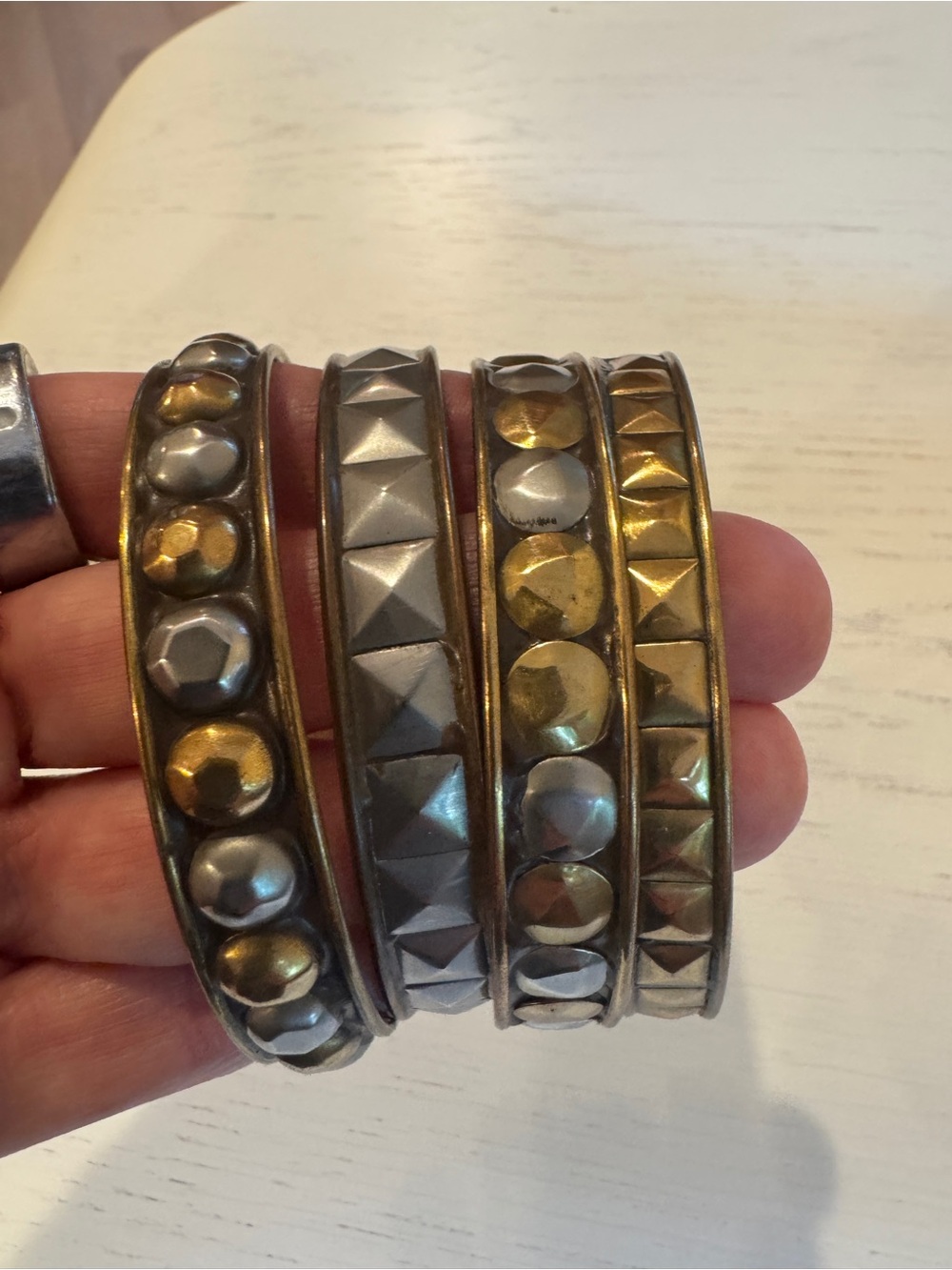 Lot of 4 brass bangle bracelets from India. So lovely!